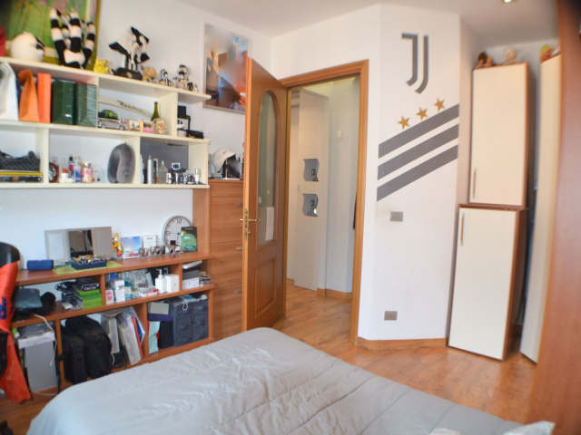 5 Via Arona, Torino, Piemonte 10145, 2 Stanze da Letto Stanze da Letto, ,2 BathroomsBathrooms,Appartamento,Vendita,Via Arona ,3,1099