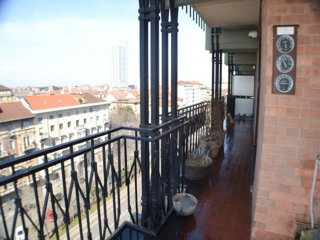 15 corso Duca Degli Abruzzi, Torino, Piemonte 10129, 2 Stanze da Letto Stanze da Letto, ,3 BathroomsBathrooms,Attico,Vendita,corso Duca Degli Abruzzi,8,1100