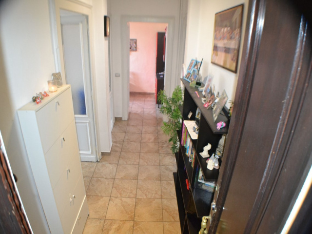 5 via Arona, Torino, Piemonte 10145, 2 Stanze da Letto Stanze da Letto, ,1 BagnoBathrooms,Appartamento,Vendita,via Arona,4,1103