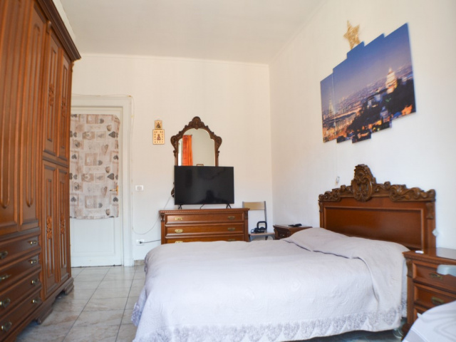 5 via Arona, Torino, Piemonte 10145, 2 Stanze da Letto Stanze da Letto, ,1 BagnoBathrooms,Appartamento,Vendita,via Arona,4,1103