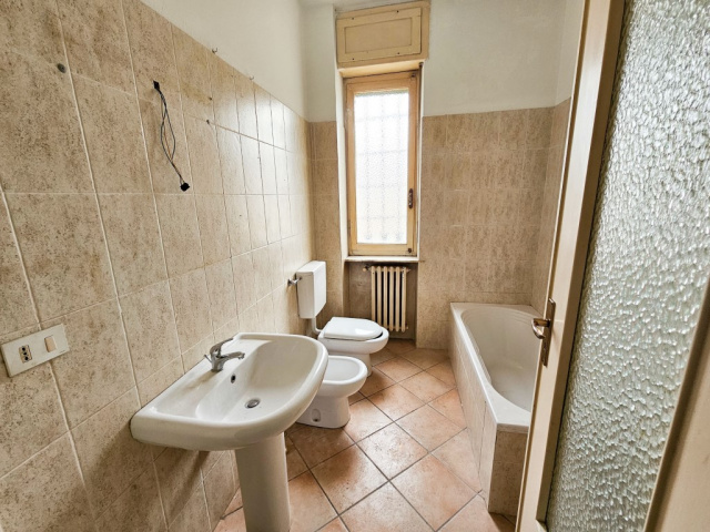 5 via Trieste, Villanova d'Asti, Piemonte 14019, 8 Stanze da Letto Stanze da Letto, ,4 BathroomsBathrooms,Casa indipendente,Vendita,via Trieste,1,1106