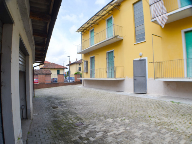 5 via Trieste, Villanova d'Asti, Piemonte 14019, 8 Stanze da Letto Stanze da Letto, ,4 BathroomsBathrooms,Casa indipendente,Vendita,via Trieste,1,1106